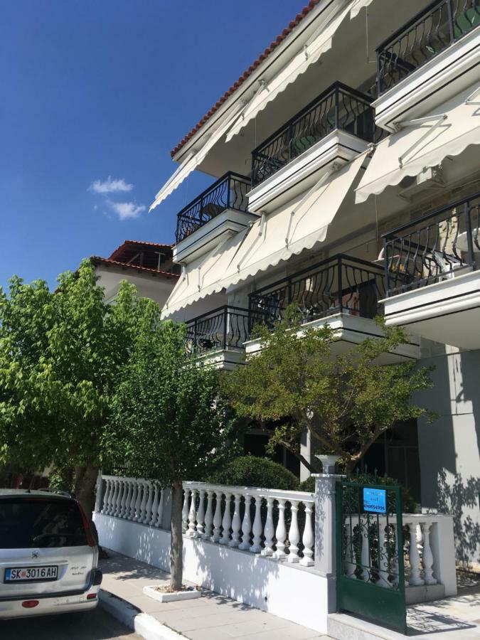 Dionisos Blue Aparthotel Paralia Dionisiou Exterior foto